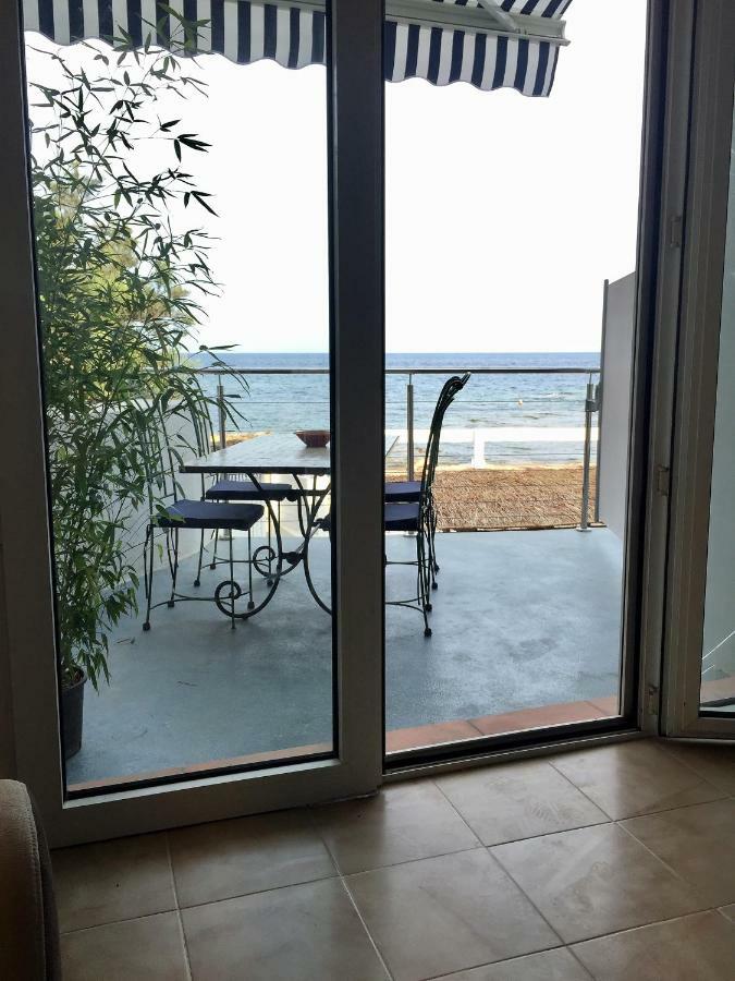 Villa sunbeach Roquebrune-sur-Argens Exterior foto